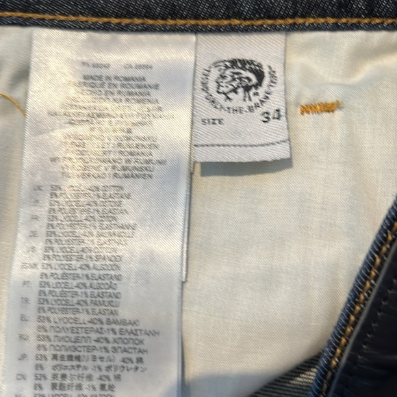 Size 34 Diesel D-Strukt Jeans - Picture 4 of 8